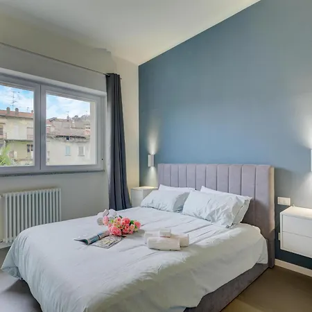 Suono Del 100m From - Happy Apartman Meina