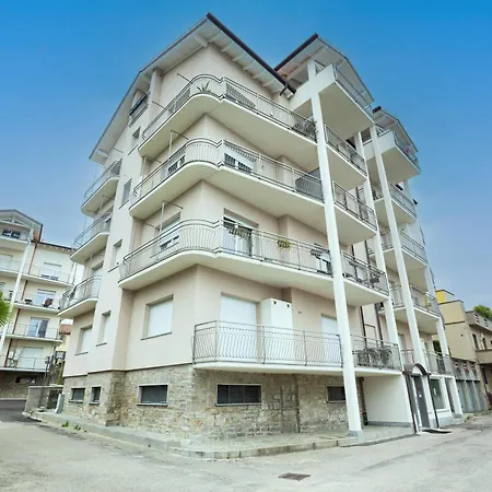 Suono Del 100m From - Happy Apartamento *