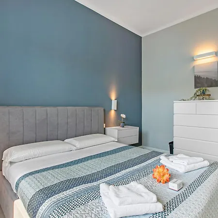Lejlighed Suono Del Lago, Ac 50 Mt From And View Terrace - Happy *